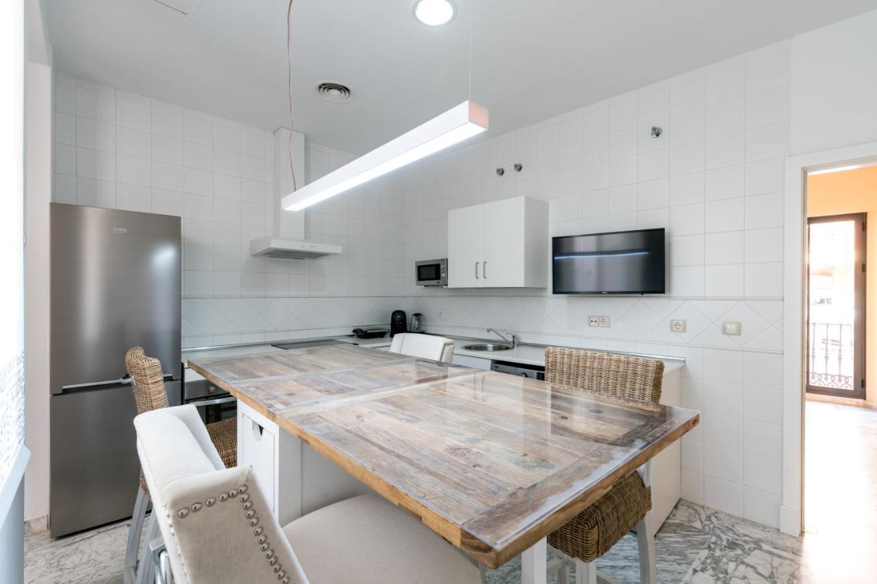 Veoapartment Ciriaco Seville Ngoại thất bức ảnh