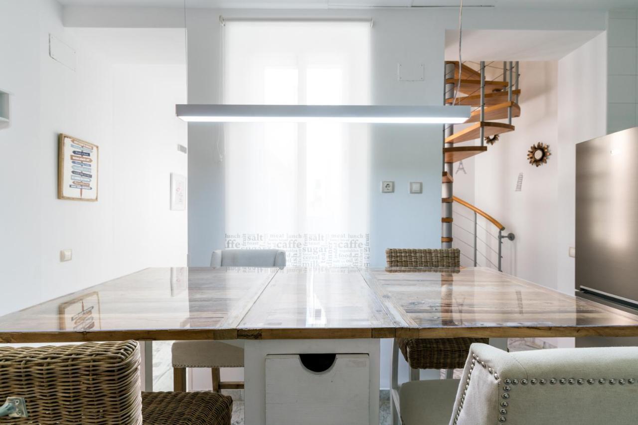 Veoapartment Ciriaco Seville Ngoại thất bức ảnh