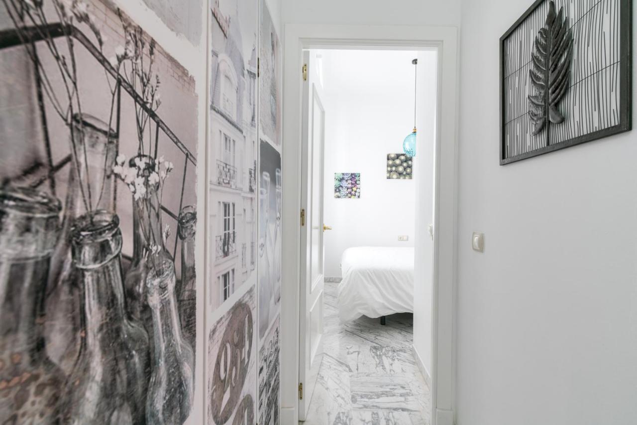 Veoapartment Ciriaco Seville Ngoại thất bức ảnh